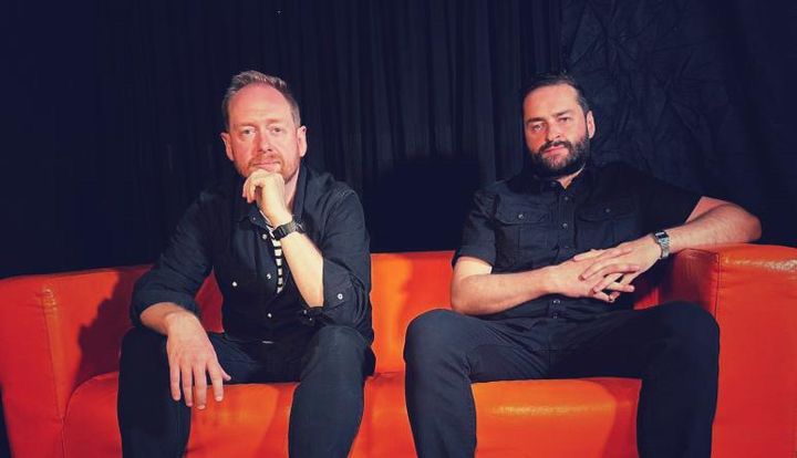 On the Podcast, Siblings Brian and James Edwards of the Dublin Guitar-and-Drum Duo HUNTINGS Discuss Their Debut Album, “Songs of Last Resort”