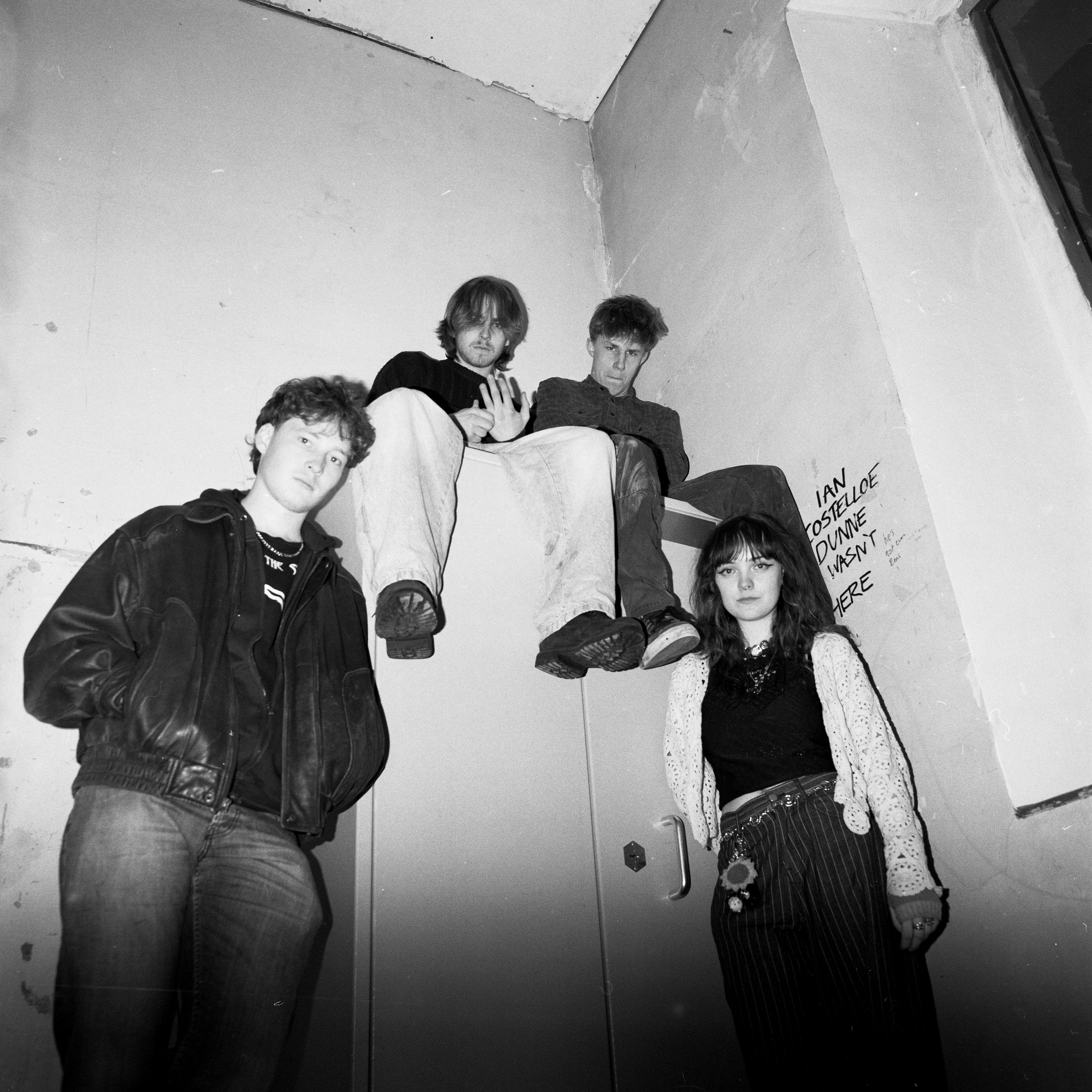 Kelly Branagan of the Dublin-Based Gaze-Infused Alt-Rock Band Merricat Discusses Forming the Band, Their Rapid Growth, Their Upcoming Debut EP, Future Plans, and Much More