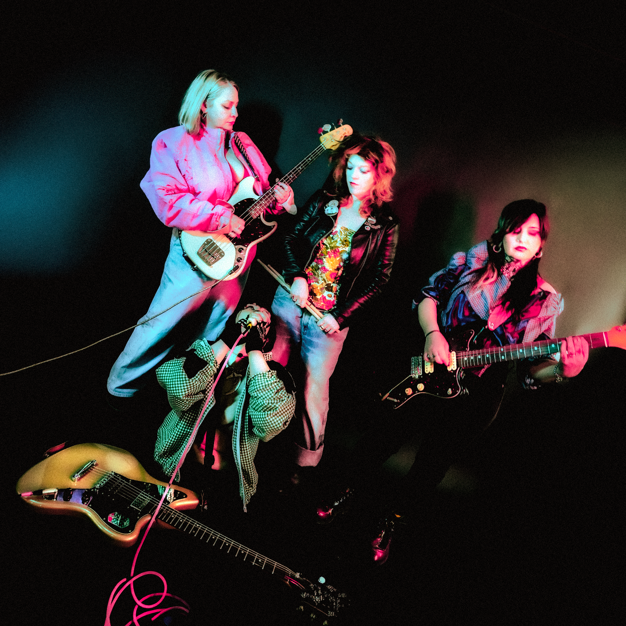The Members of the Montreal Punk Band Taxi Girls Discuss Their Upcoming Debut Album “Static,” How They Formed After the Disbanding of Pale Lips, Supporting the likes of NOFX, Billy Talent, and The Hives, and Much More